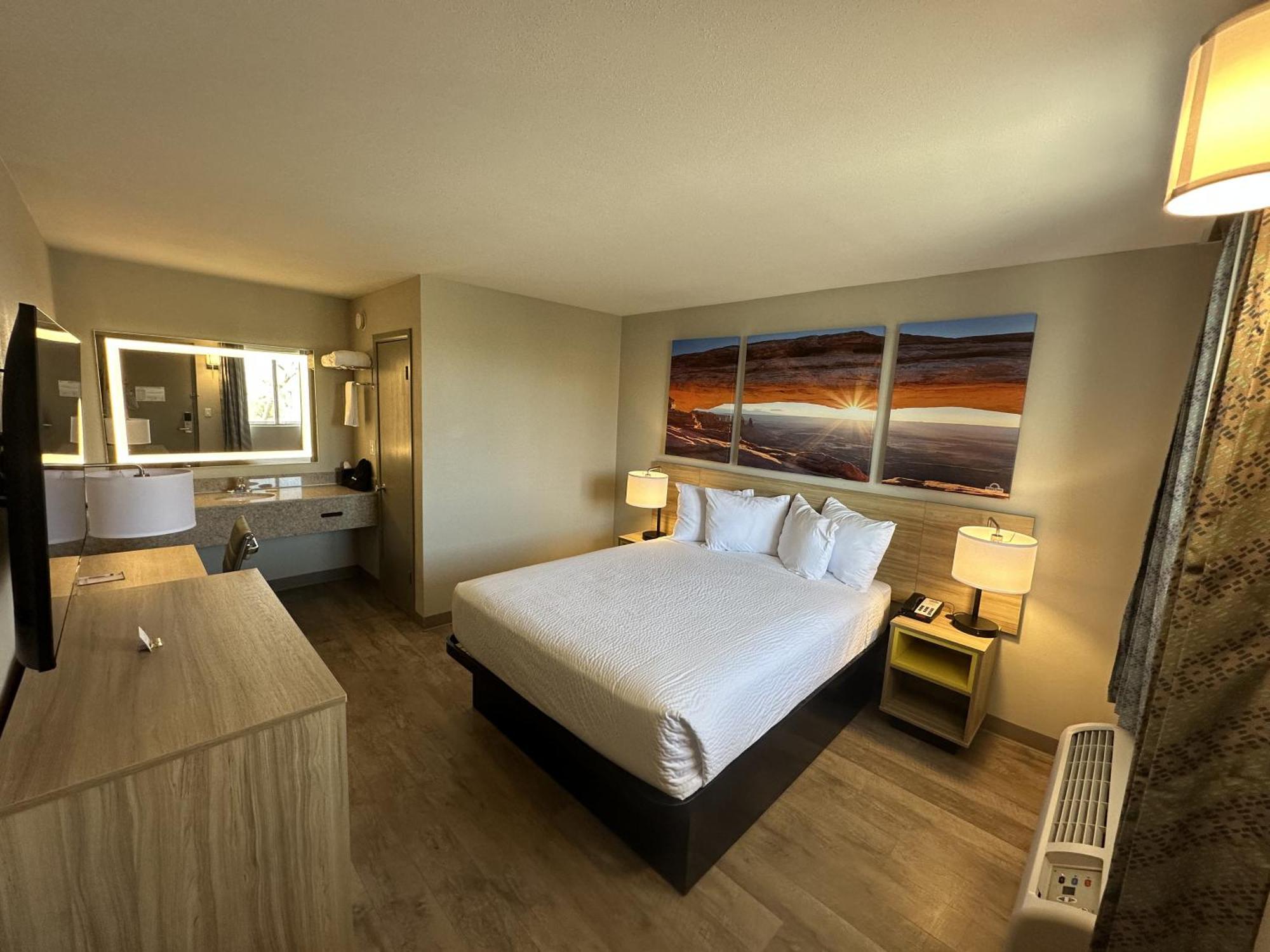 Days Inn By Wyndham Farmington Nm Екстериор снимка