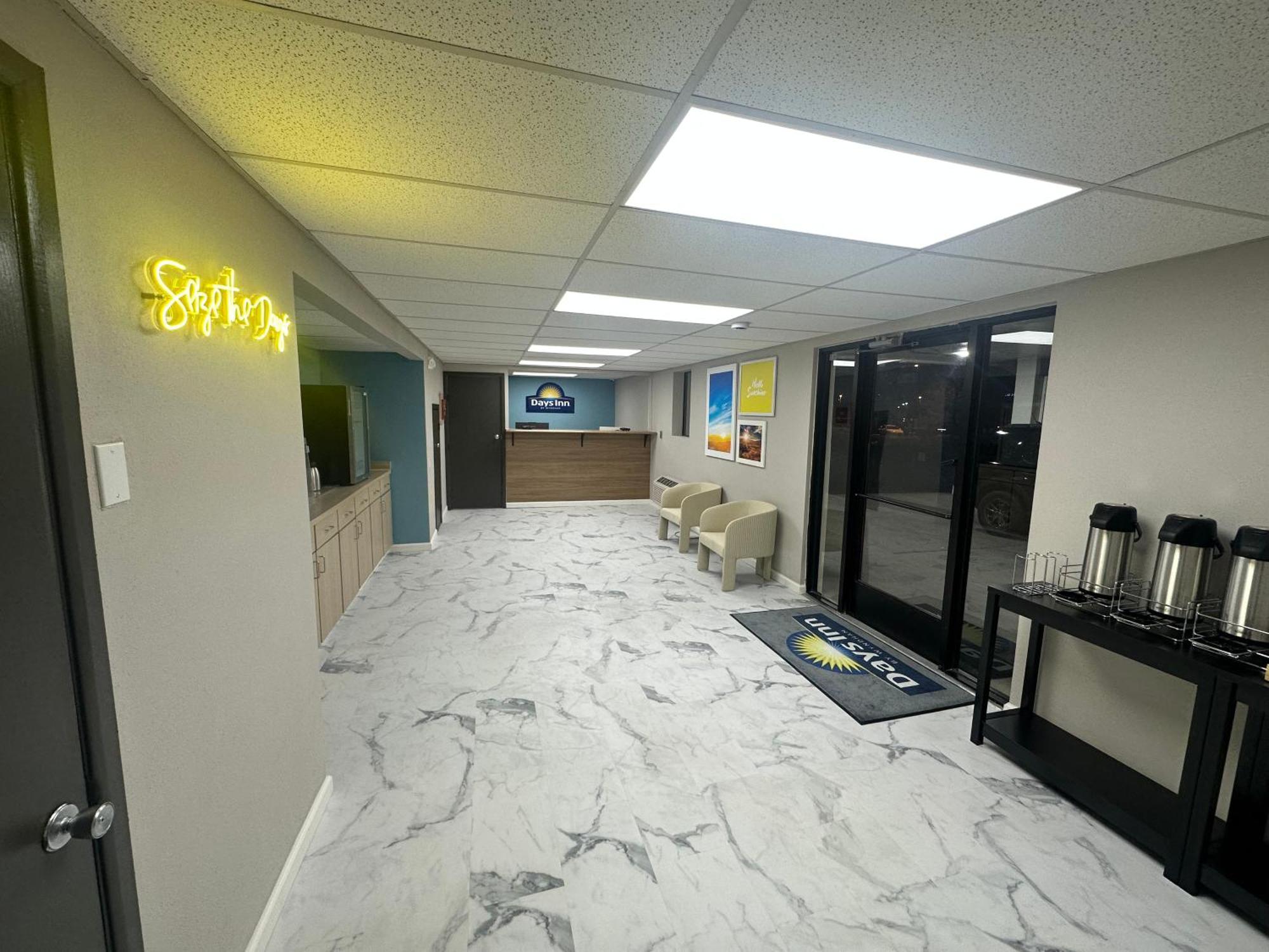 Days Inn By Wyndham Farmington Nm Екстериор снимка