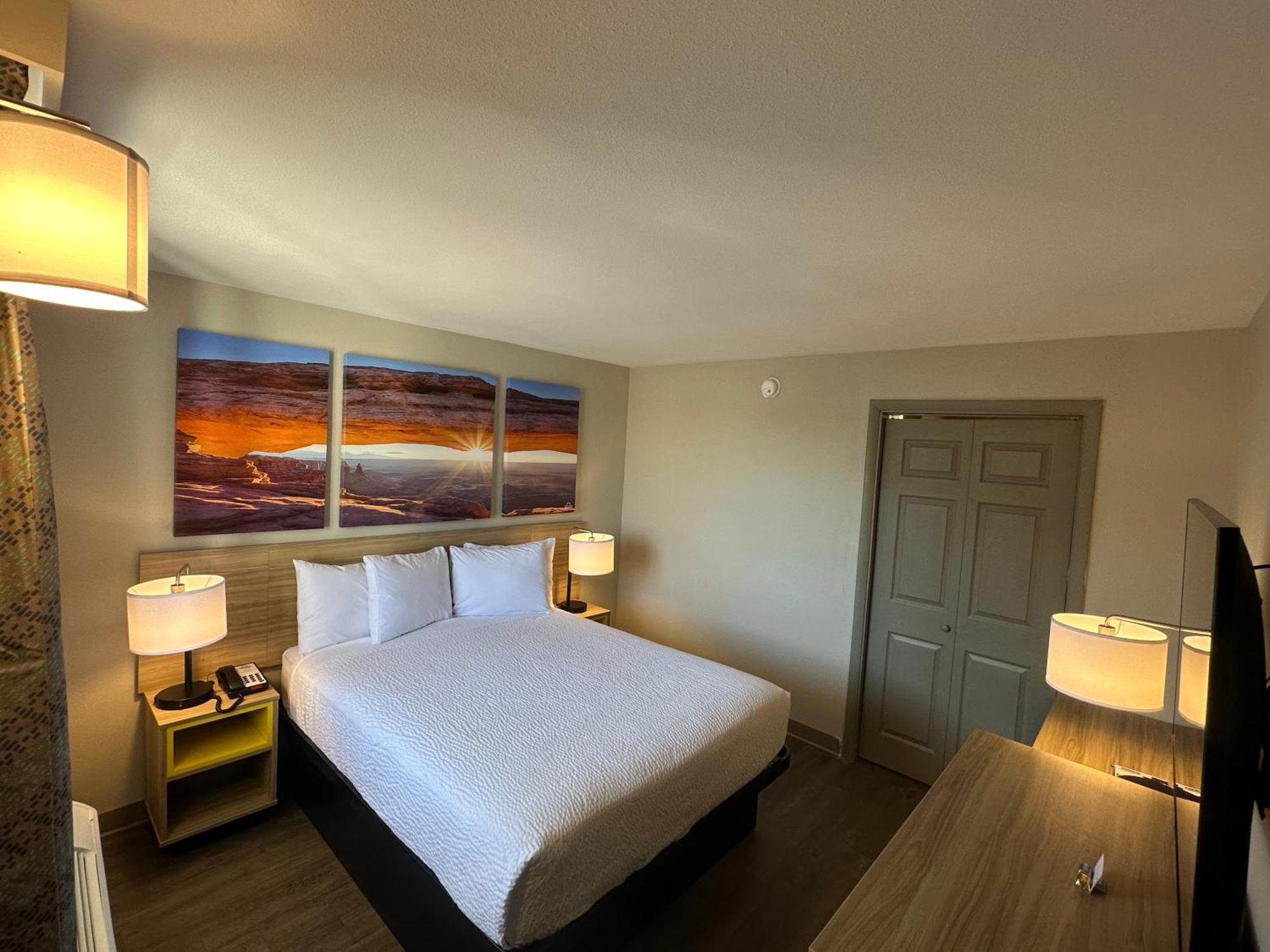 Days Inn By Wyndham Farmington Nm Екстериор снимка